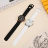 FUYADA's light luxury and simple pointer watch is a quartz watch specially designed for students and examinees. It features a clear scale and a silicone strap that won't get tiring even after long-term wear. It is versatile for daily outfits. It is a basic retro disc pointer watch with a high level of appearance details Picture